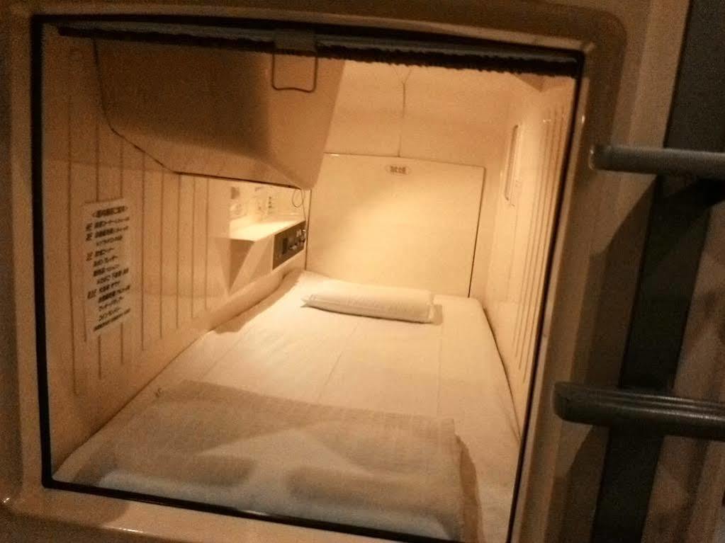 Hotel Capsule Land Yushima Tokio Zewnętrze zdjęcie